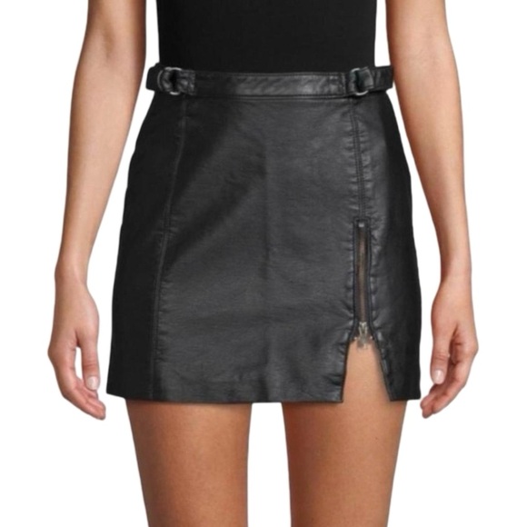 Free People Dresses & Skirts - Free People Faux Midnight Magic Vegan Leather Mini Skirt Womens 0 XS Black Faux